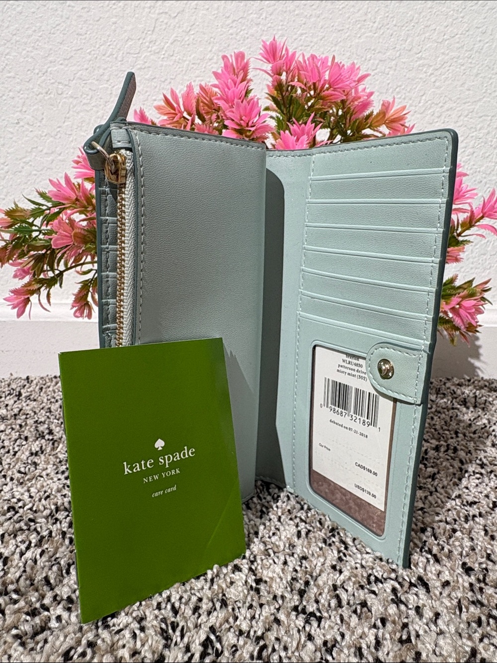 Kate Spade Braylon Patterson Drive Mint Wallet - Picture 4 of 5